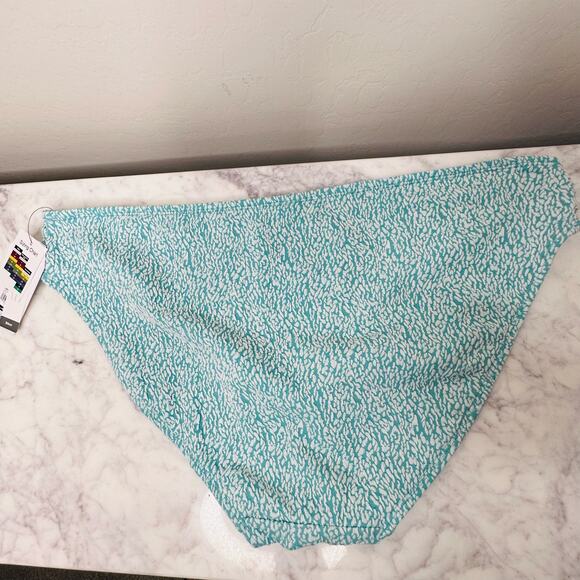 Time and Tru Speckled Side Tab Low Rise Bikini Bottom NWT Aqua & White - Picture 3 of 4
